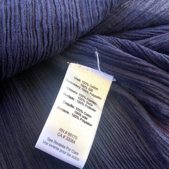 Anthropologie Varun & Nidhika Lace Pleats Sleeveless Top Blue size Medium - Picture 12 of 13